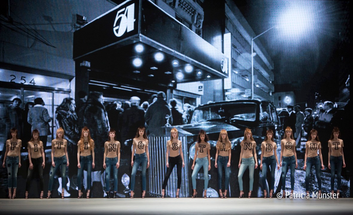 Spijkers en Spijkers denim