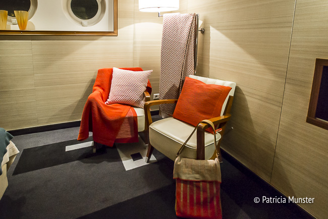 Object Rotterdam 2017 - orange or red