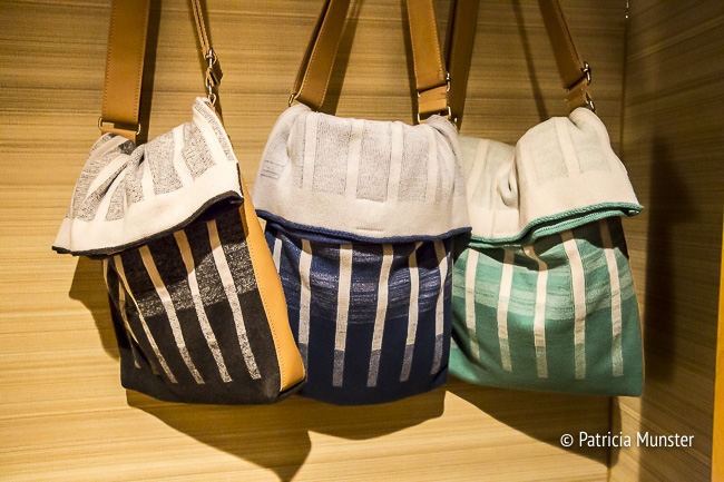 Object Rotterdam 2017 - orange or red