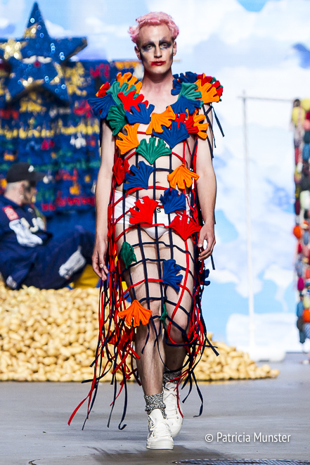 Bas Kosters 'My paper crown' at Amsterdam Fashion Week