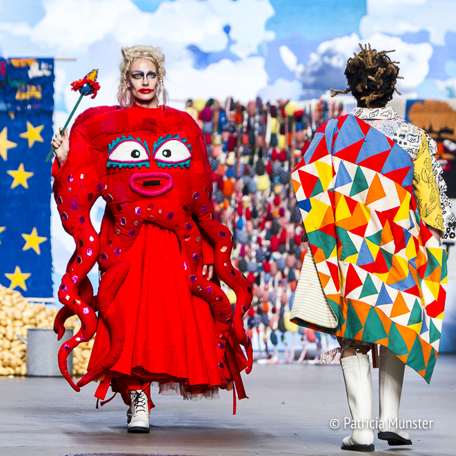 Bas Kosters 'My paper crown' at Amsterdam Fashion Week