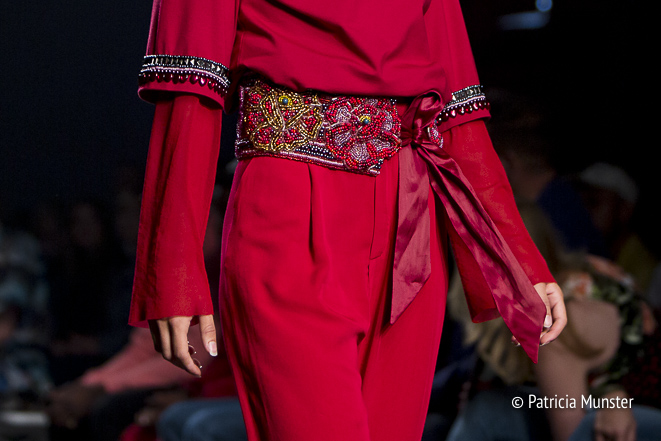Embroidered belt of Merel van Glabbeek at Amsterdam Fashion Week
