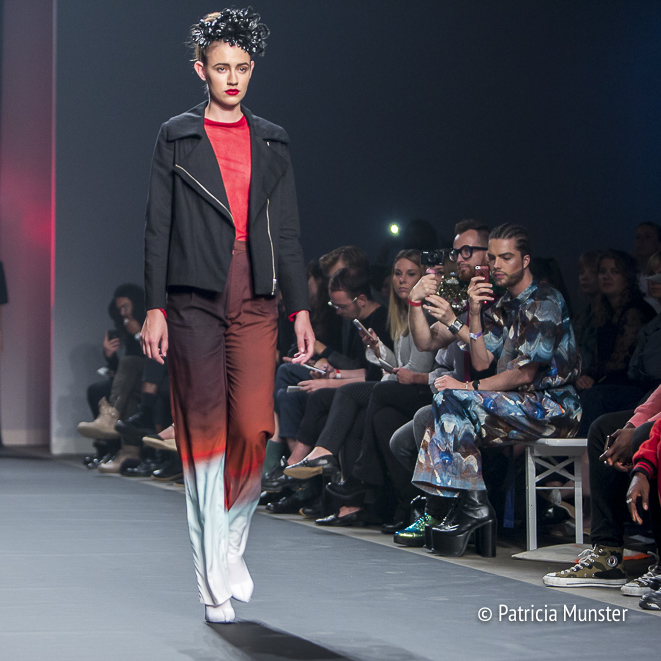 Stoere silhouetten bij Merel van Glabbeek at Amsterdam Fashion Week